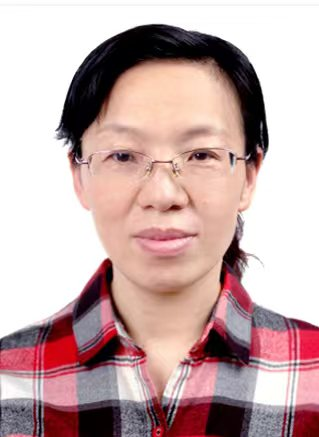 李春霞
